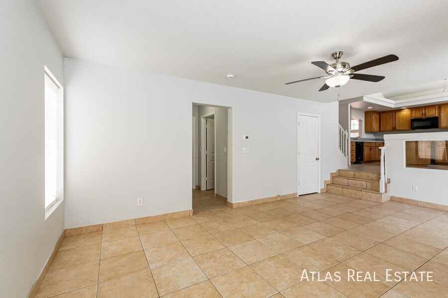 8717 Texas Bronco Ave - Photo 7 of 33