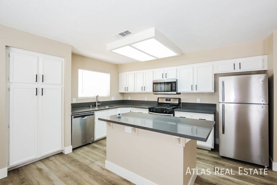 8328 Sky Canyon Ct - Photo 7 of 22
