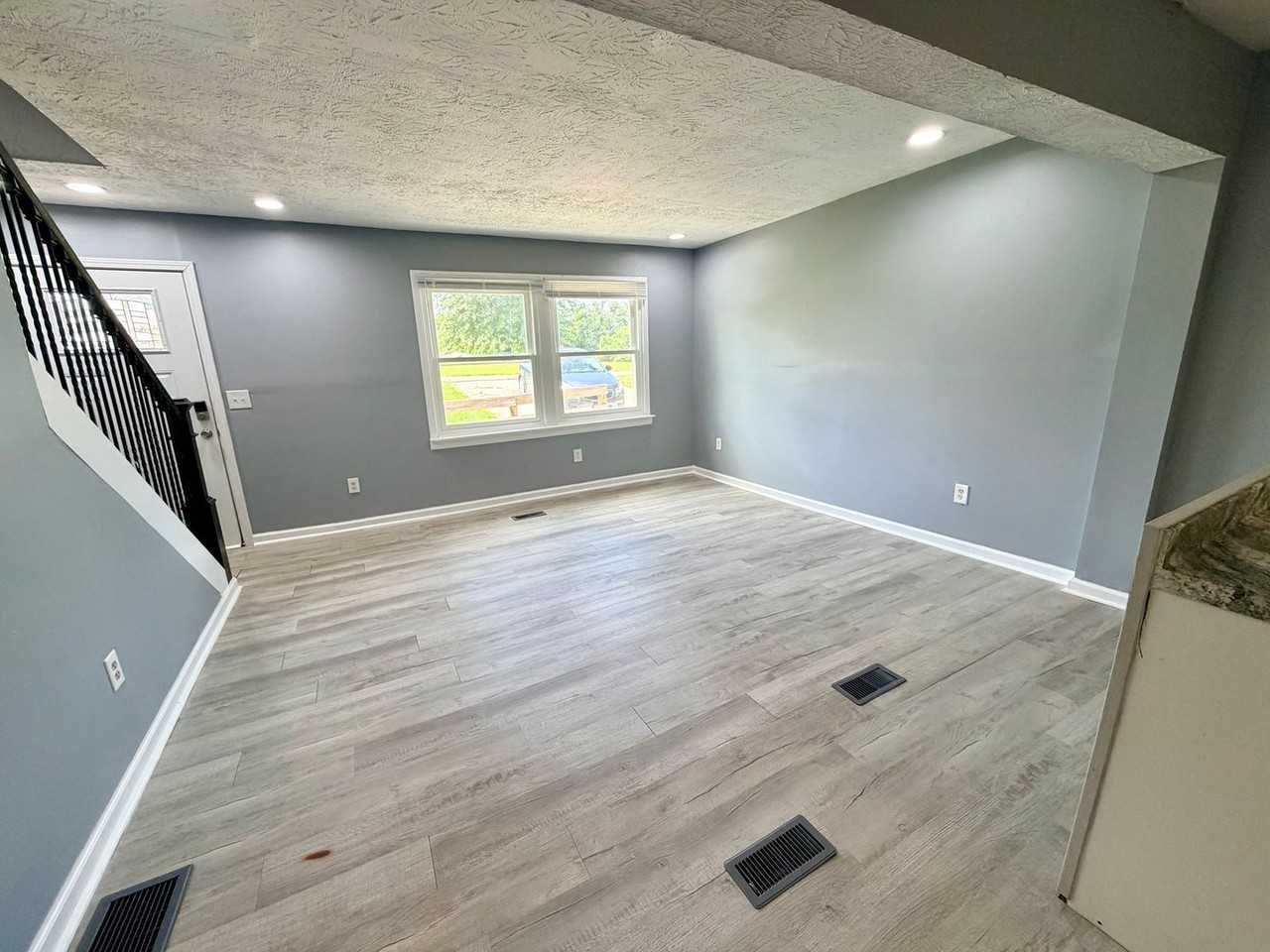 938 Mule Shed Ln ##(Z2 - Photo 4 of 29