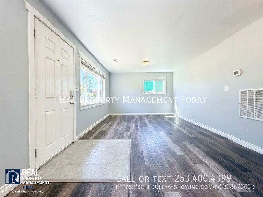3333 Ward Ave - Photo 7 of 20