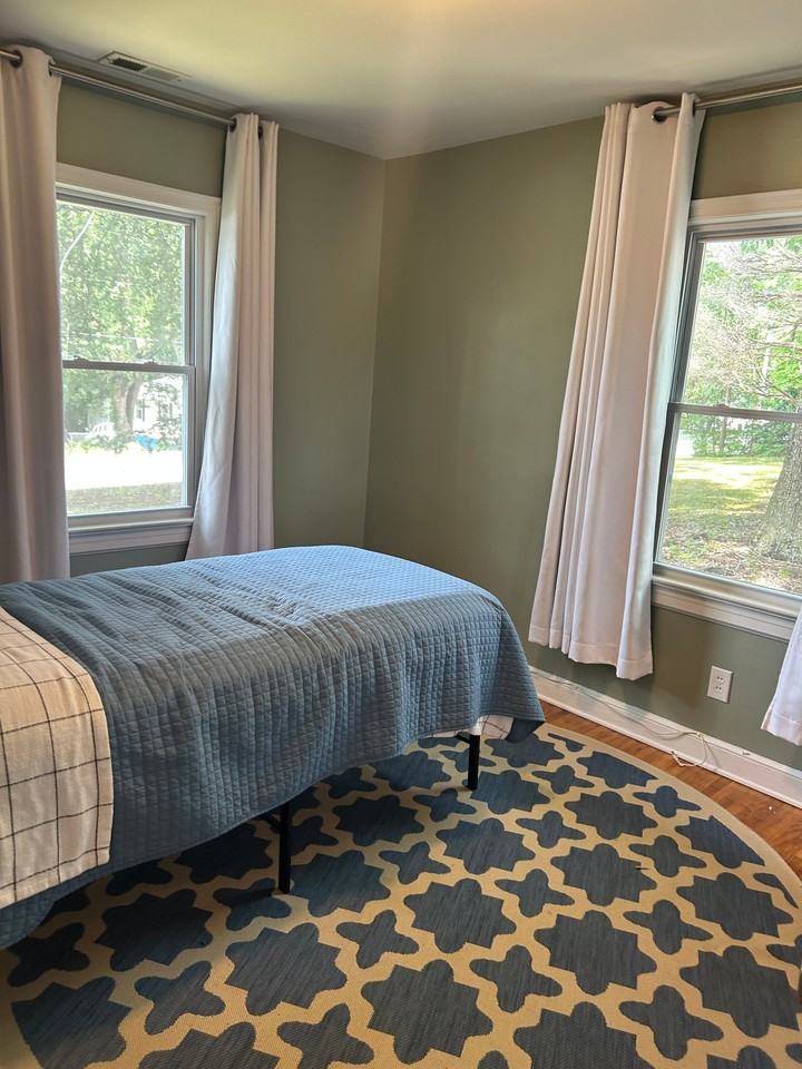 410 E Dayton Ave - Photo 6 of 14