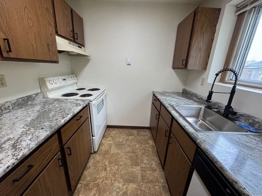3403 2nd St N - Photo 2 of 15