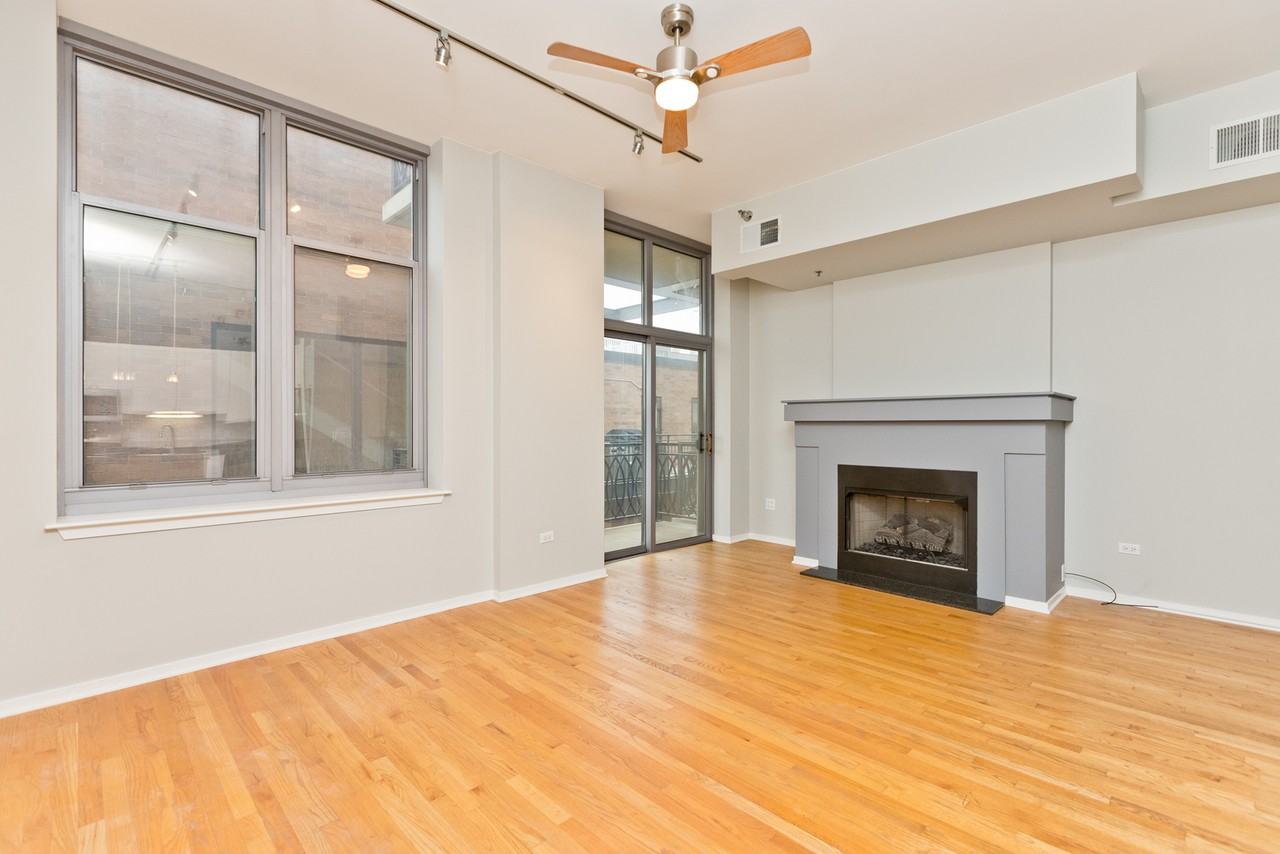 1201 W Adams St #709