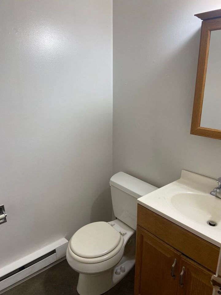 257 W Ridge St - Photo 6 of 15