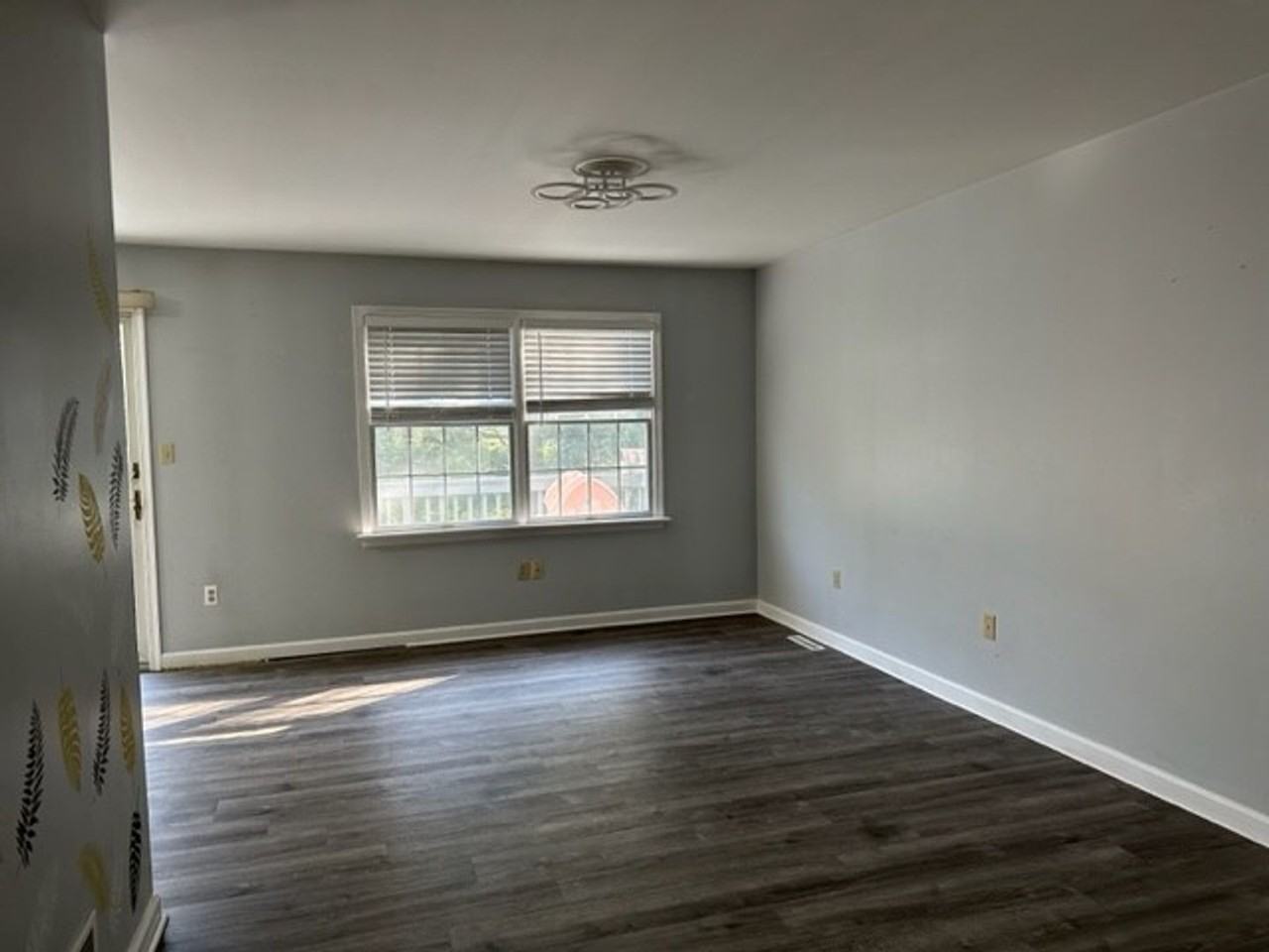 2223 Brigade Rd - Photo 3 of 22