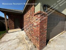 5506 Itasca St #B - Photo 1 of 1