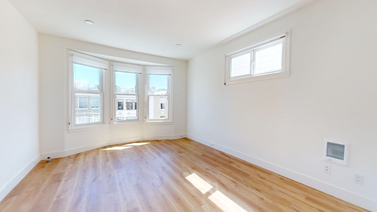 3101 Gough St #206 - Photo 4 of 19