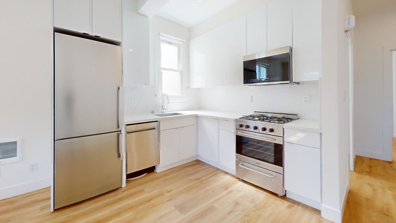3101 Gough St #206 - Photo 6 of 19