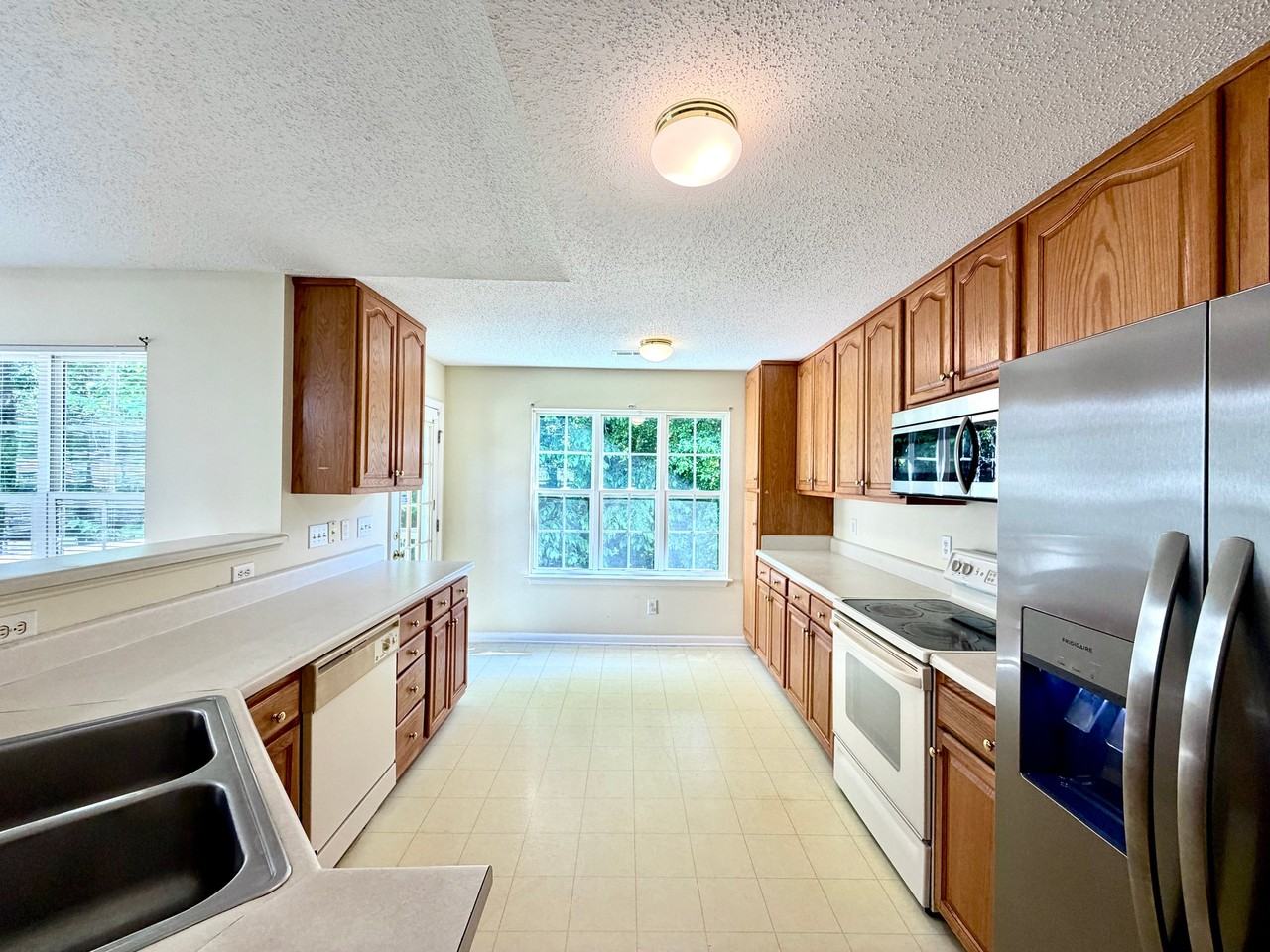 1118 Satin Wood Dr - Photo 5 of 19