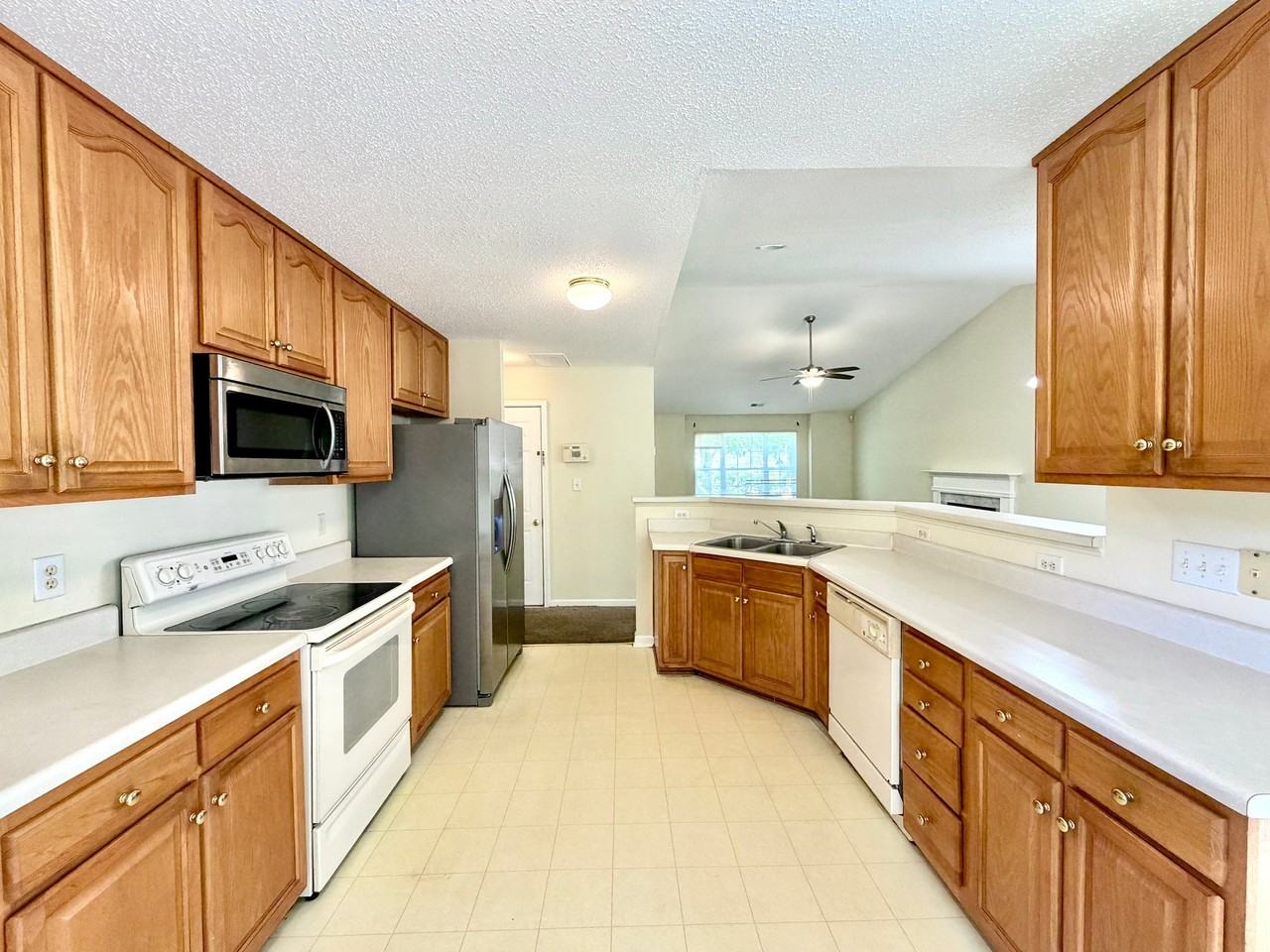 1118 Satin Wood Dr - Photo 6 of 19