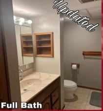 21424 7th St Ne #B - Photo 3 of 4