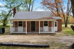 4009 Graceland Ln - Photo 1 of 1