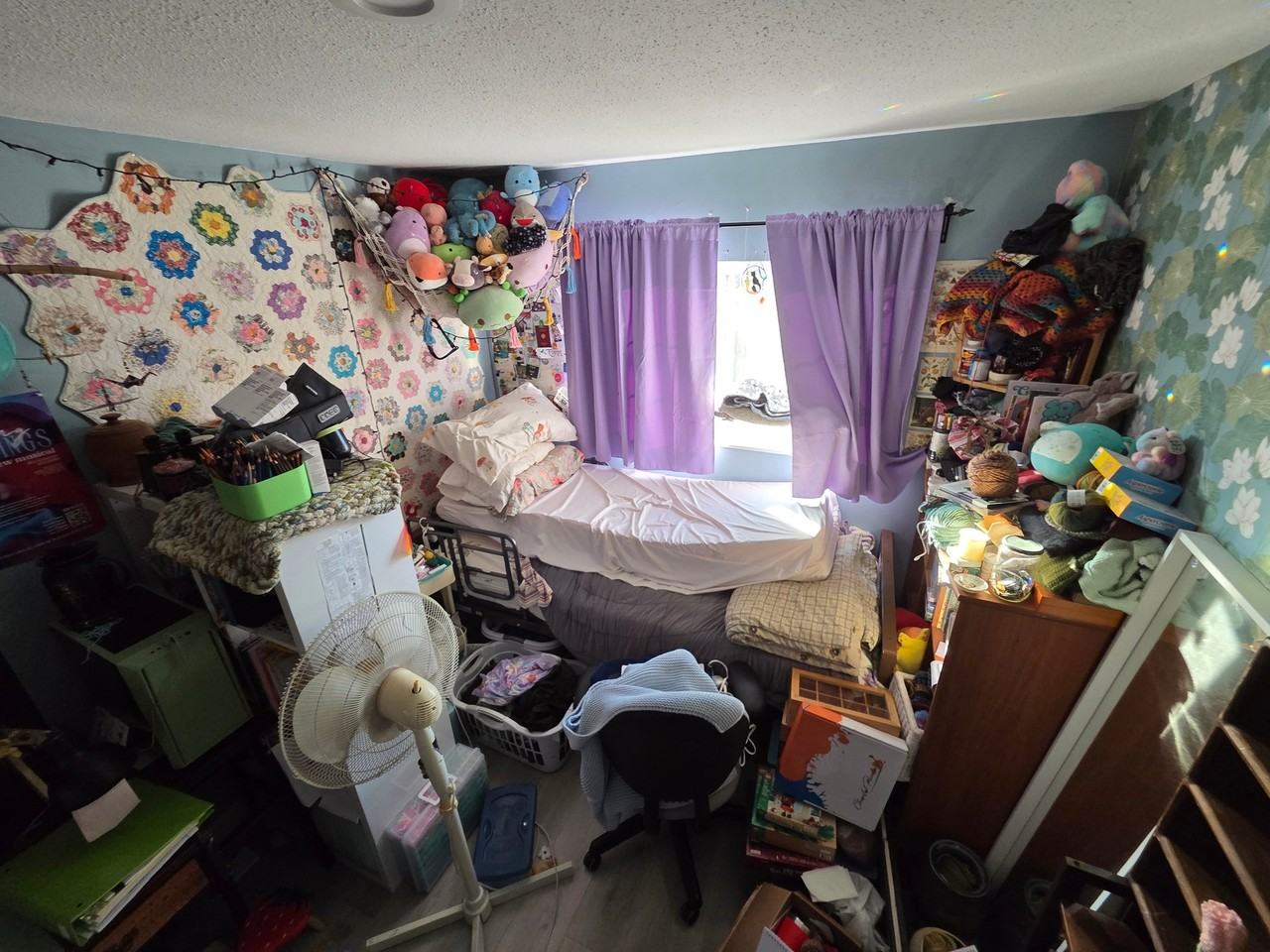 137 Imelda St - Photo 4 of 8