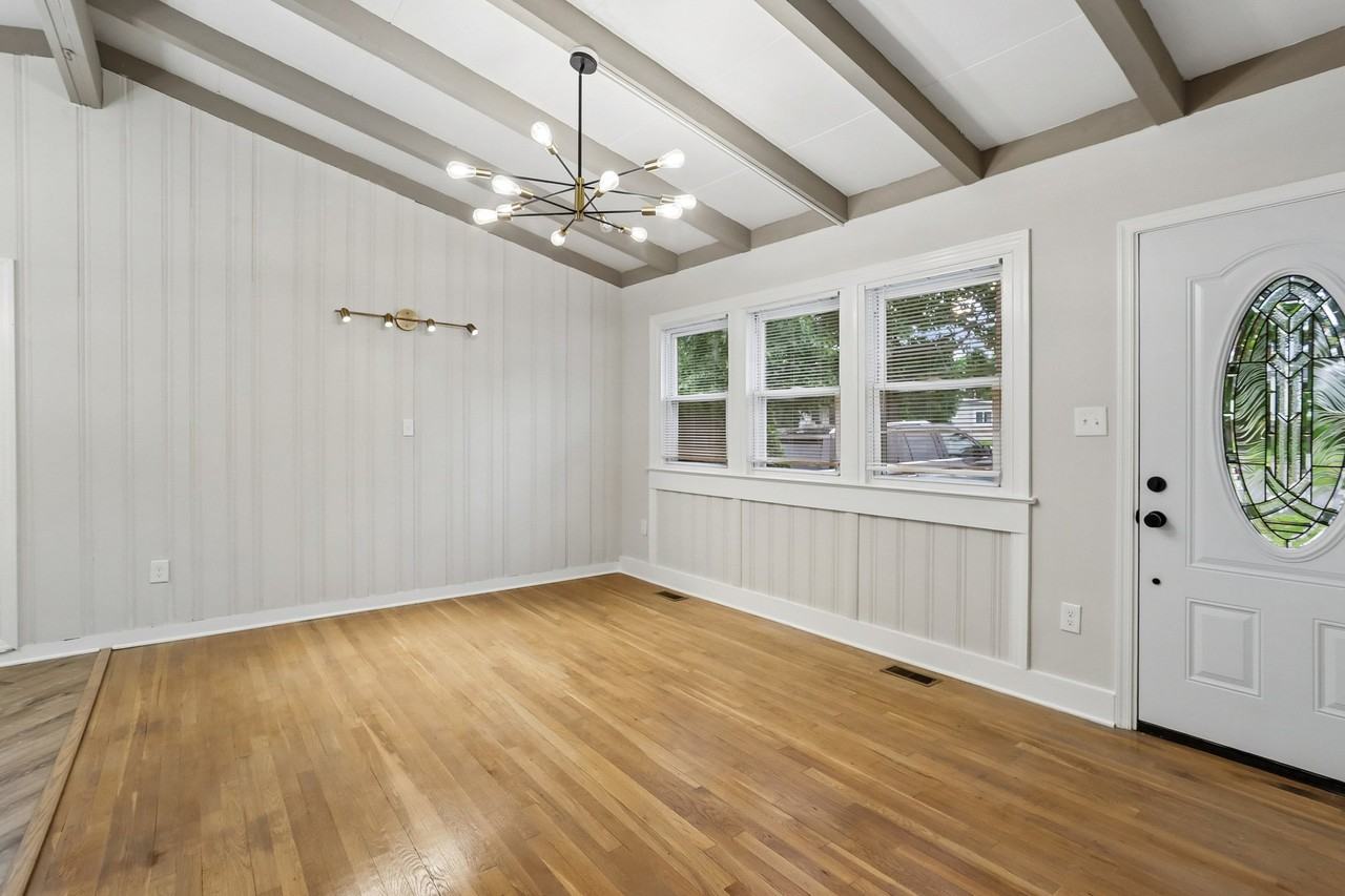 203 Woodland Rd - Photo 3 of 20