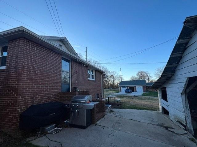 416 Enterprise Rd - Photo 4 of 20