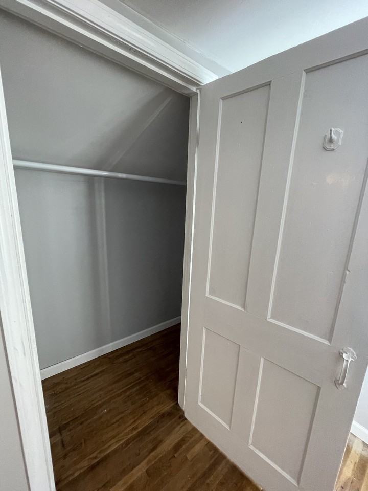109 William St #1 - Photo 5 of 7