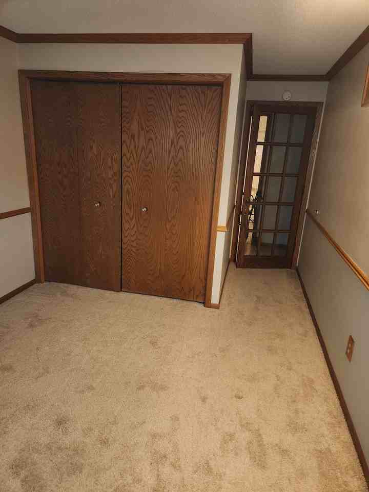 1011 41st Ave Ne #220 - Photo 2 of 20