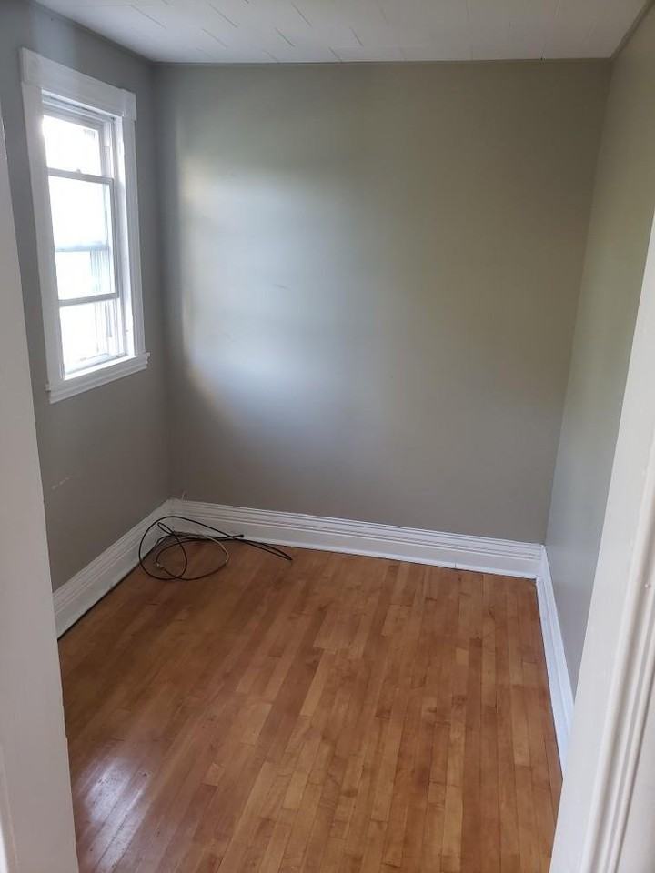 622 Park Ave #2 - Photo 6 of 8