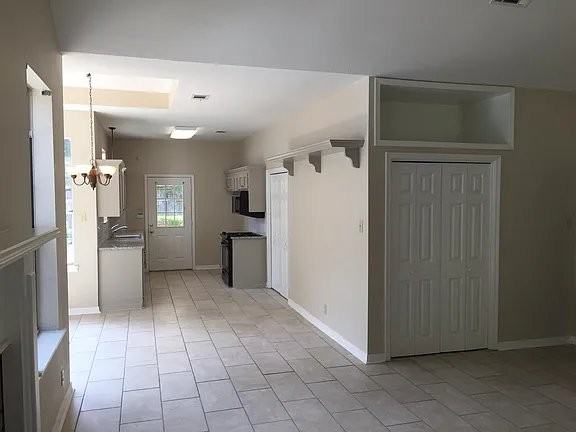 3509 Stowers Dr - Photo 5 of 7