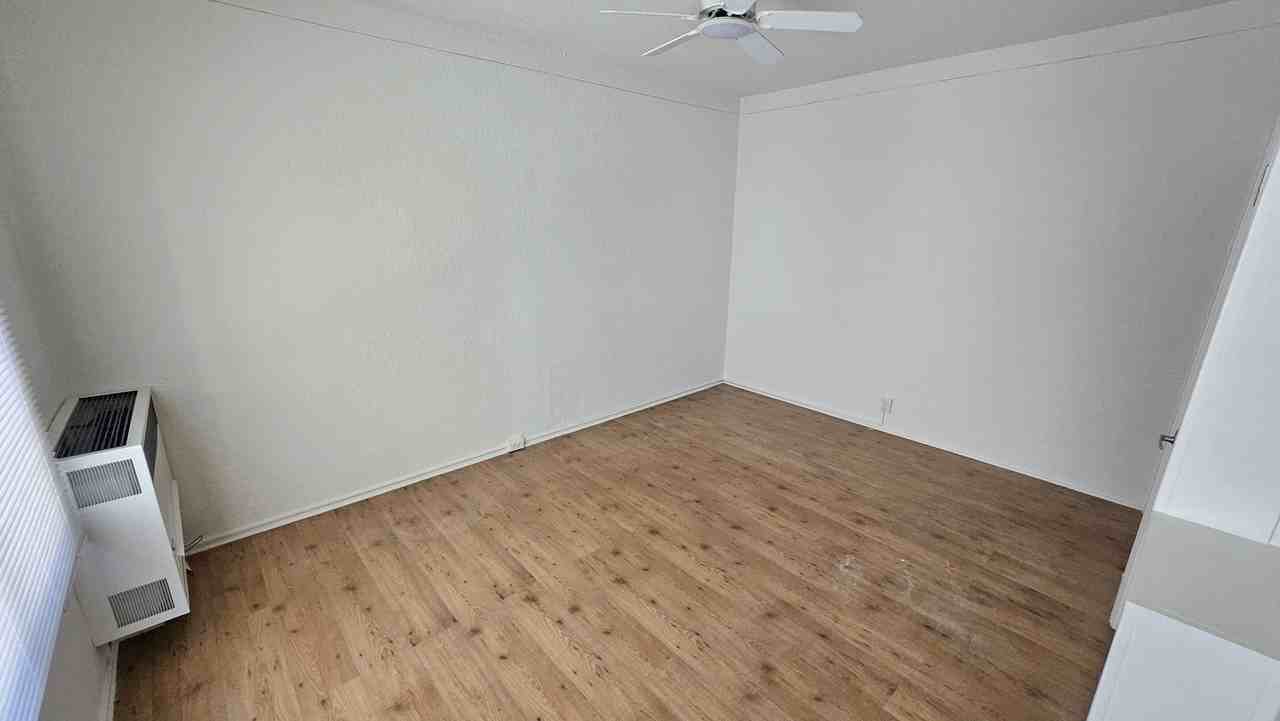 228 S Tower Dr #103 - Photo 6 of 10