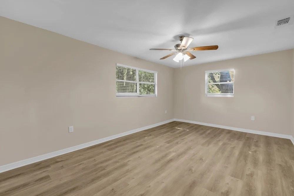 4463 Melvin Cir E - Photo 7 of 10