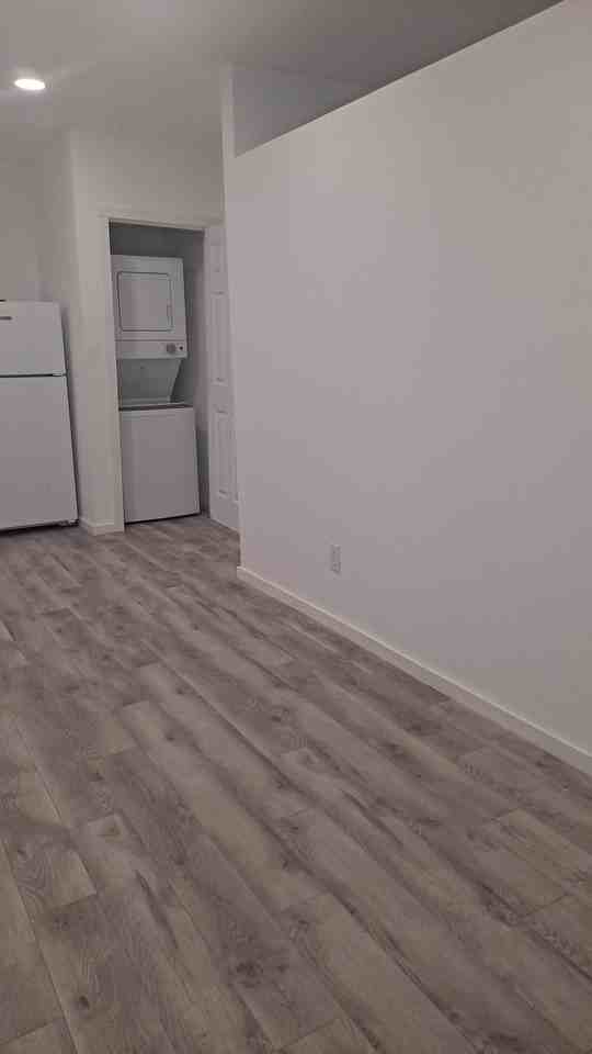 102 Azalea Cir - Photo 2 of 14