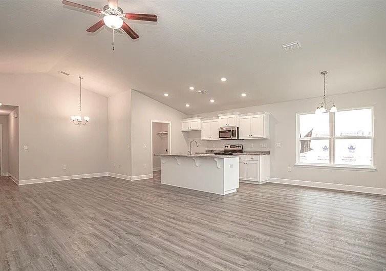 3310 Bliss Ln - Photo 7 of 13