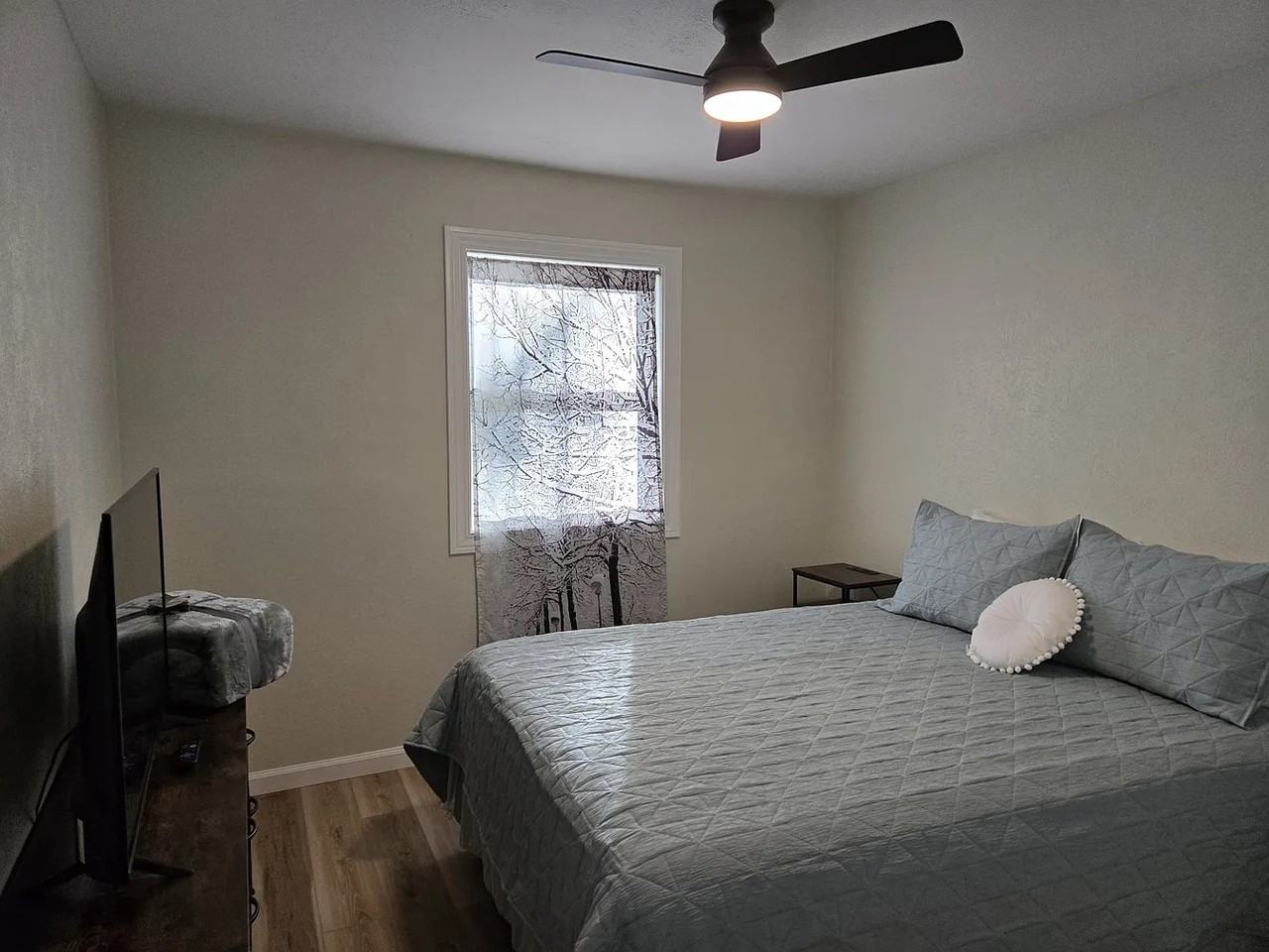 1648 N Elmer St - Photo 6 of 11