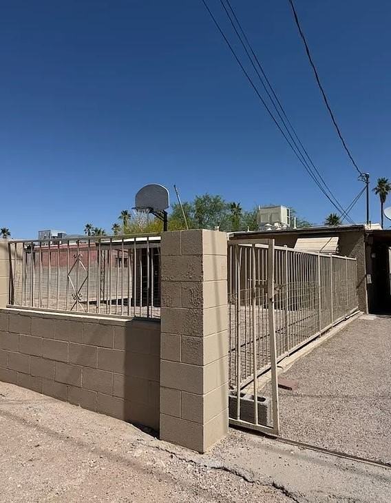 419 E Alturas St - Photo 2 of 16