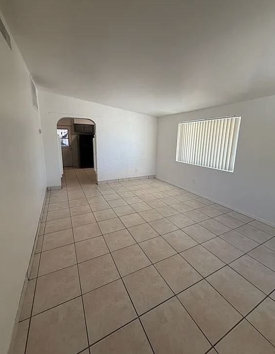 419 E Alturas St - Photo 3 of 16