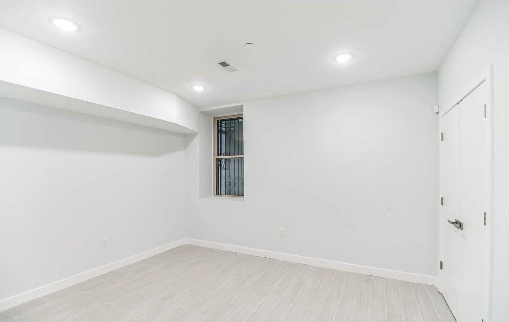 2431 N 7th St #A - Photo 3 of 14