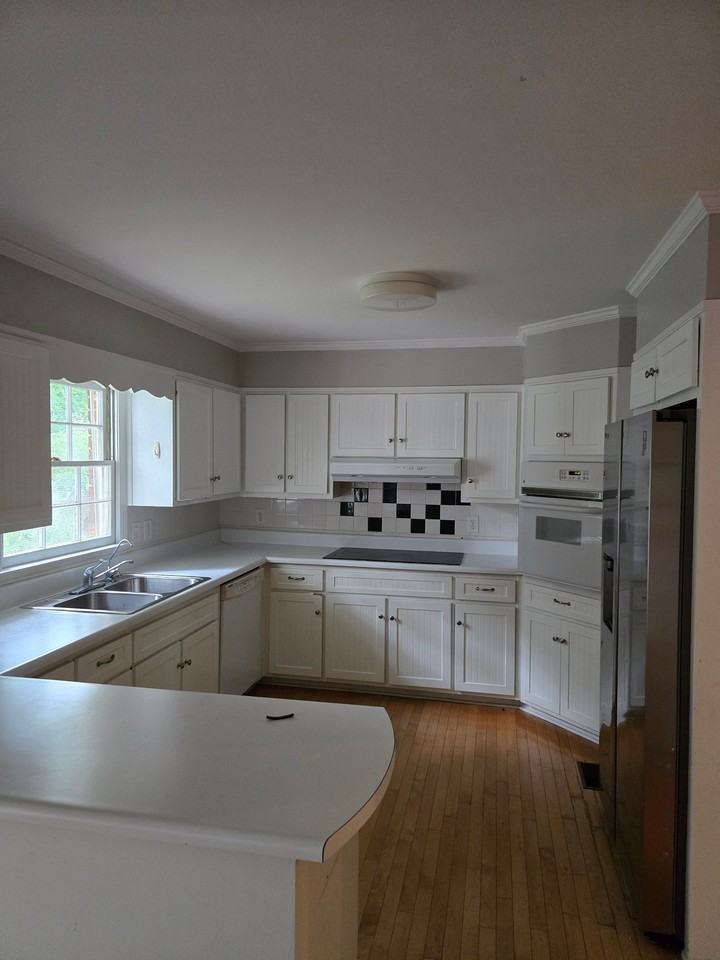 7195A Hunters Branch Dr - Photo 4 of 9