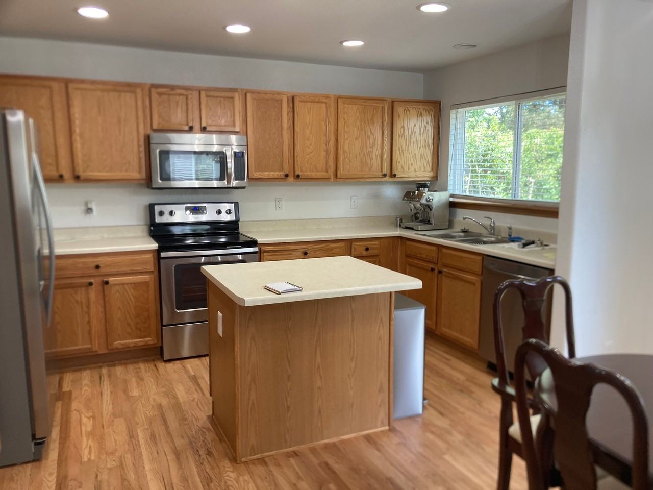 9385 E Missouri Ave - Photo 3 of 20