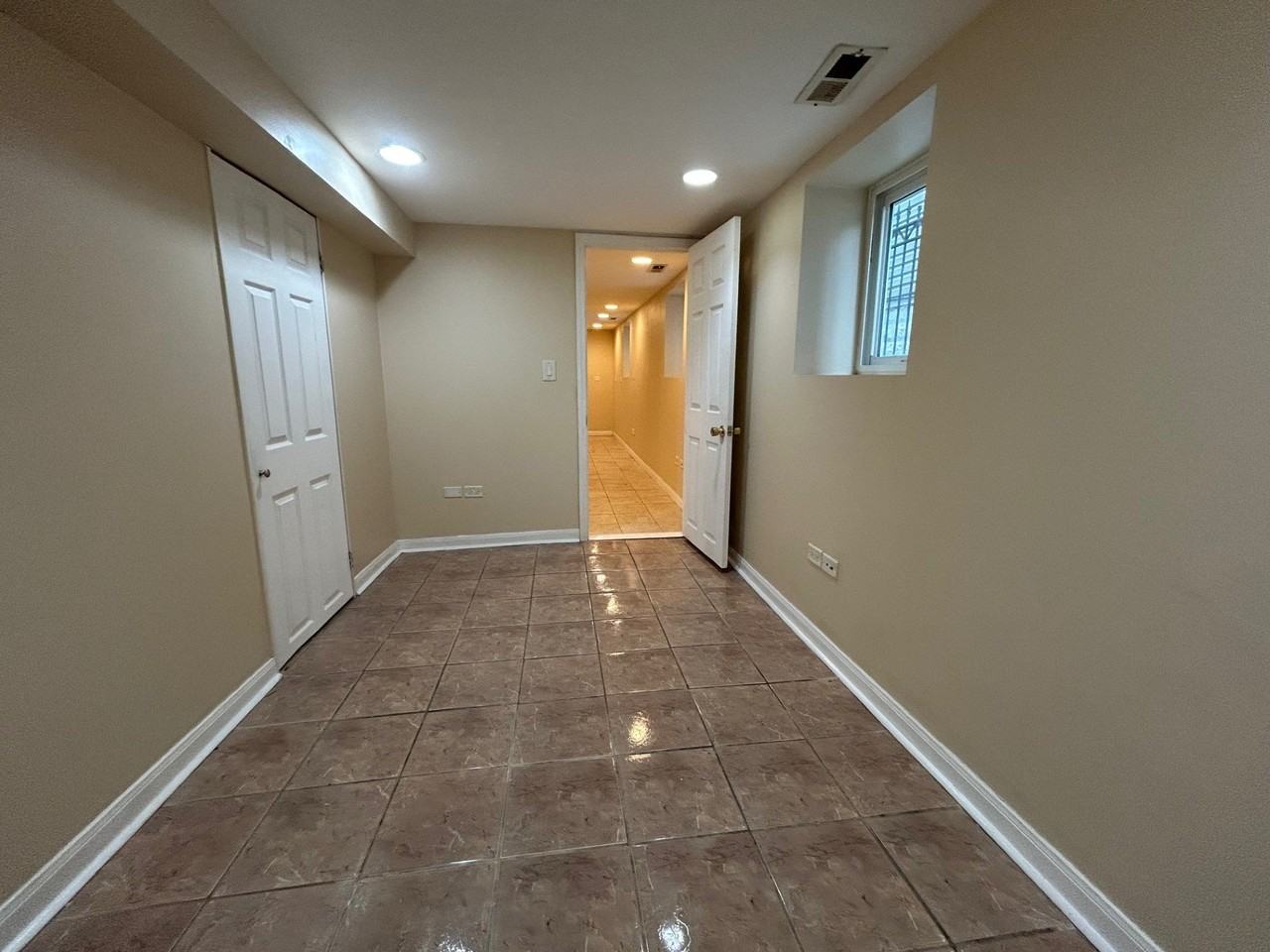 3849 W School St #1 - Photo 7 of 8