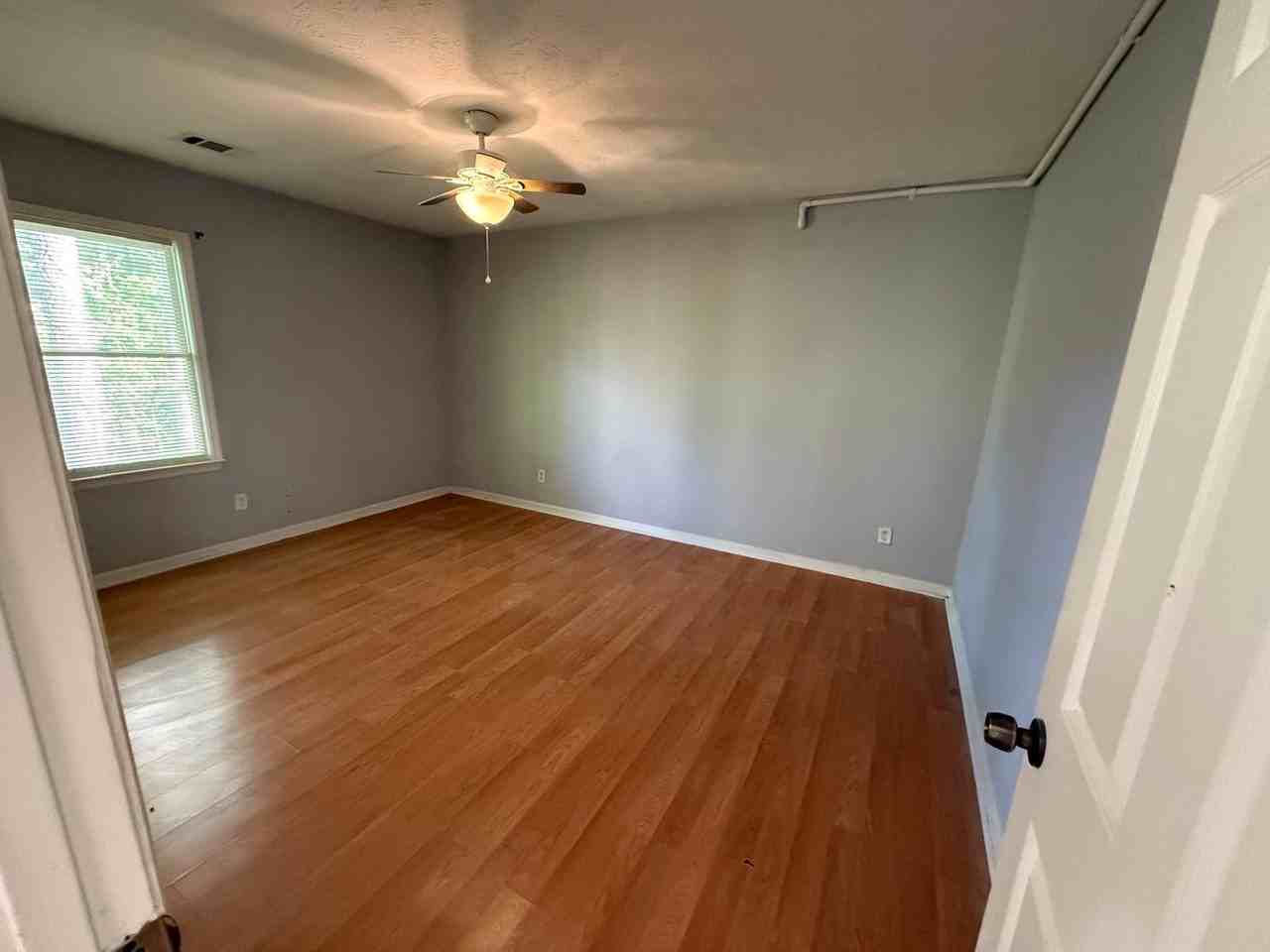809 Burns Walk Ct Nw - Photo 3 of 13