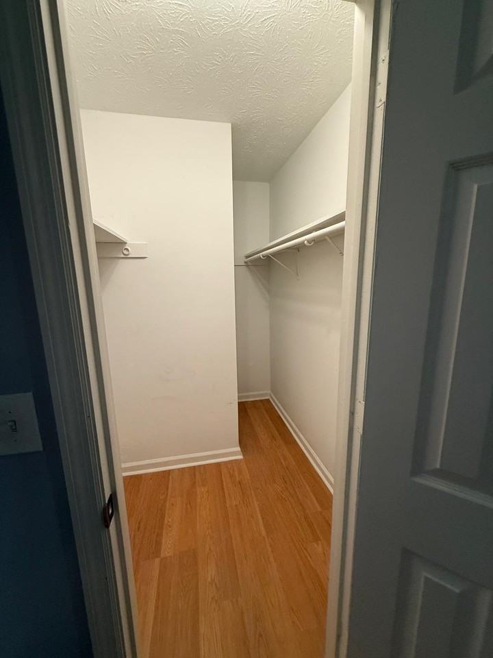 809 Burns Walk Ct Nw - Photo 5 of 13