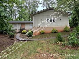 featured image of 3518 Moonlight Ct