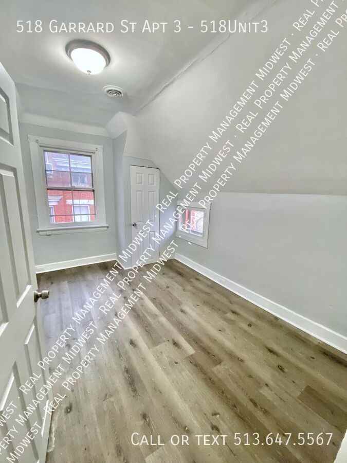 518 Garrard St Apt 3 #518UNIT3 - Photo 3 of 8