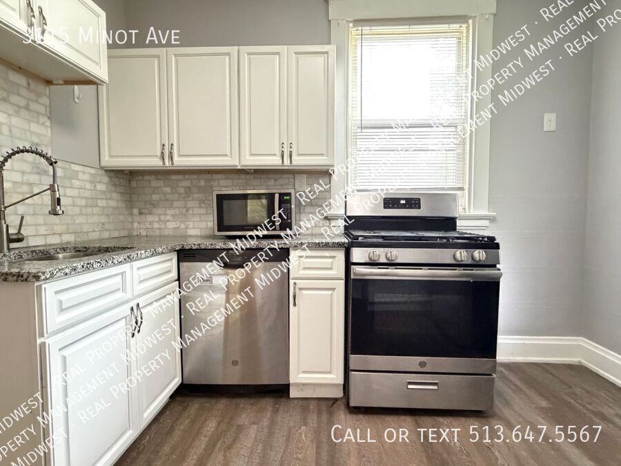 3115 Minot Ave - Photo 2 of 17