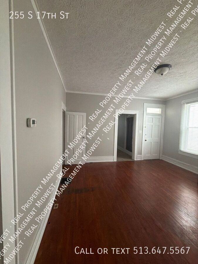 255 S 17th St - Photo 4 of 25
