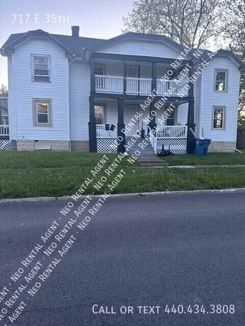 717 E 35th St