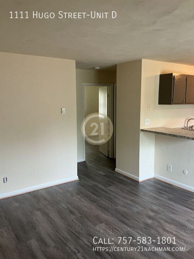 1111 Hugo Street-Unit D - Photo 4 of 7