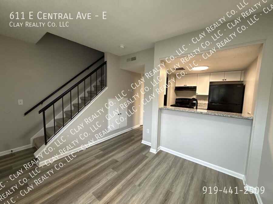 611 E Central Ave #E - Photo 5 of 17