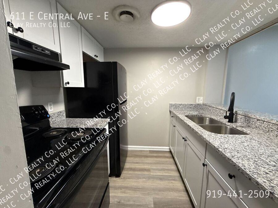 611 E Central Ave #E - Photo 6 of 17