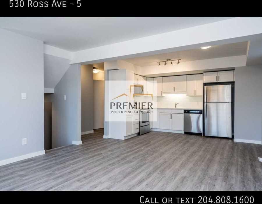 530 Ross Ave #5 - Photo 3 of 10