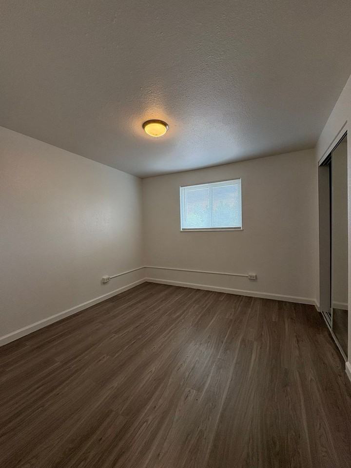 Lime Apartments - Photo 4 of 38