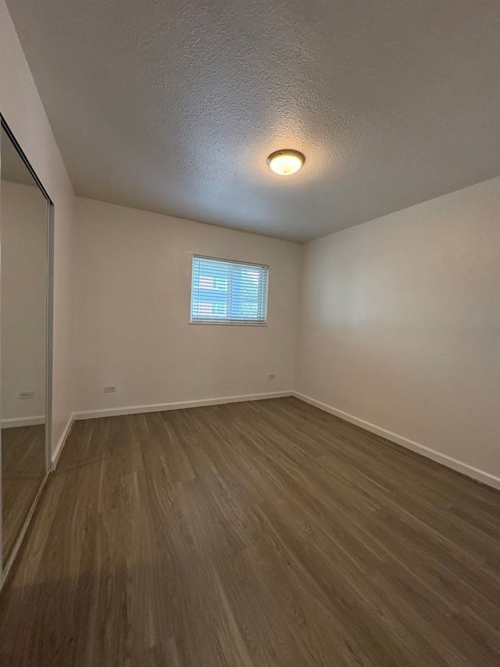 Lime Apartments - Photo 5 of 38