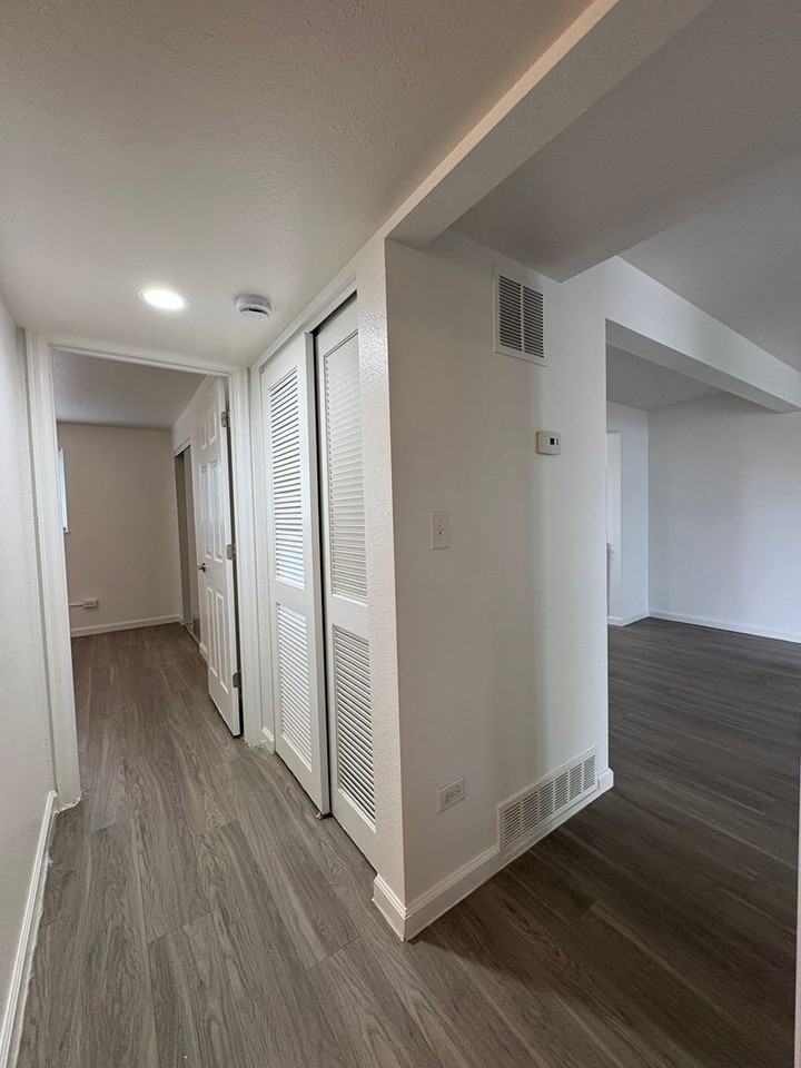 Lime Apartments - Photo 6 of 38