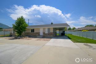 934 E 500 N - Photo 1 of 1