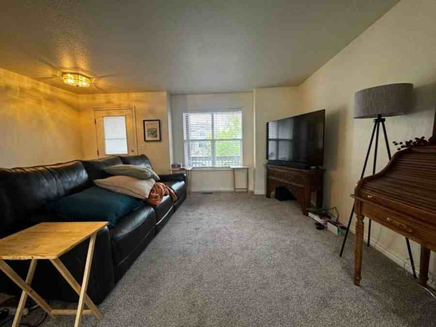 12146 Mount Baldy Dr - Photo 3 of 18